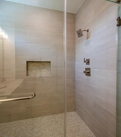 4507 Whitney Park Way — Photo 12