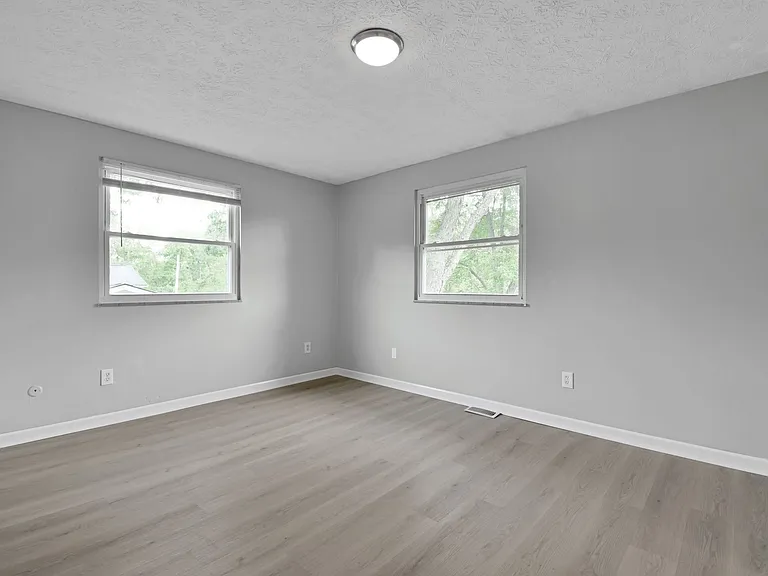 5978 Alice Dr — Photo 19