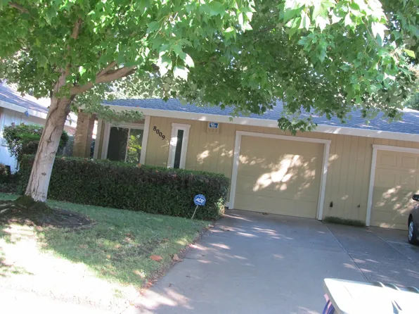 8009 La Riviera Dr, Sacramento, CA 95826