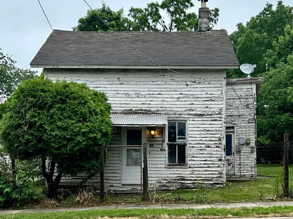 144 W South St, Lithopolis, OH 43136