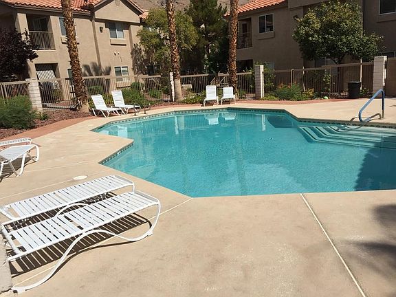 5th image of 2110 N Los Feliz St #1025