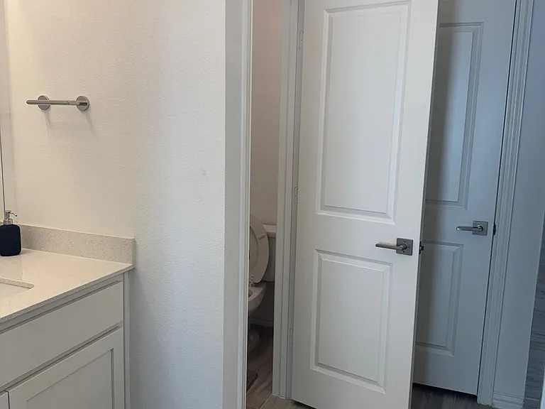 4536 Ward St — Photo 12