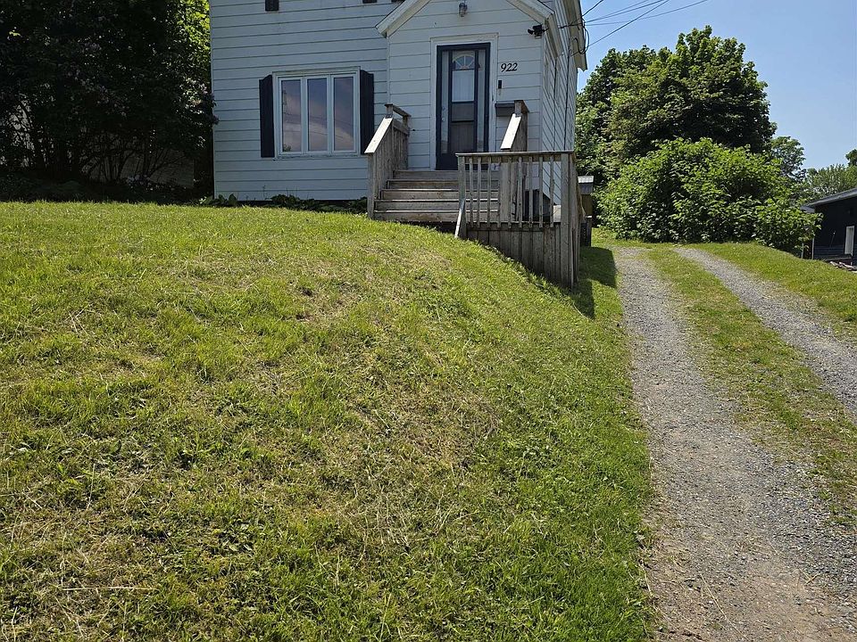1st image of 922 George St