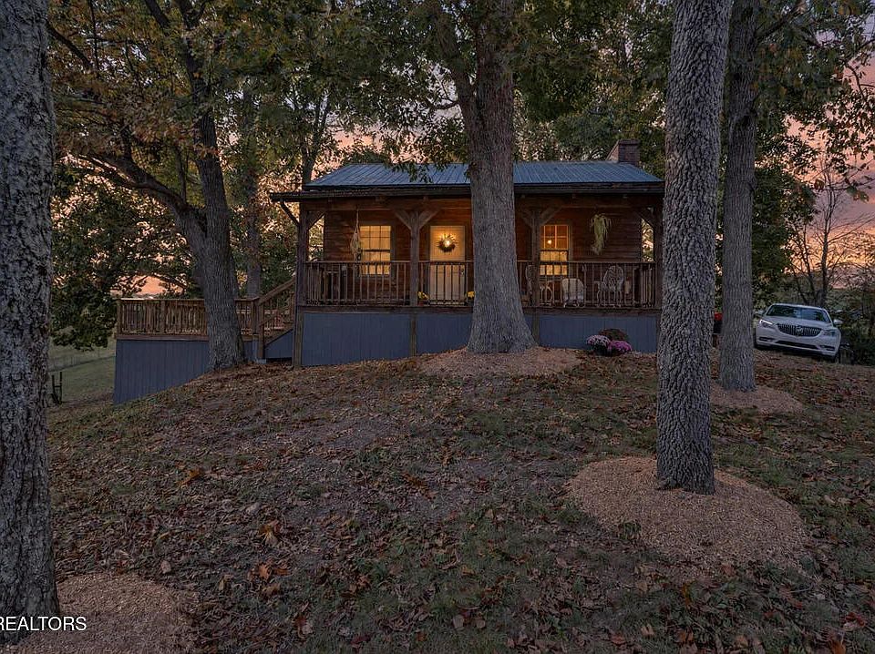 1st image of 726 Essary Rd