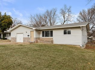 621 W Woodridge St, Springfield, MO 65803