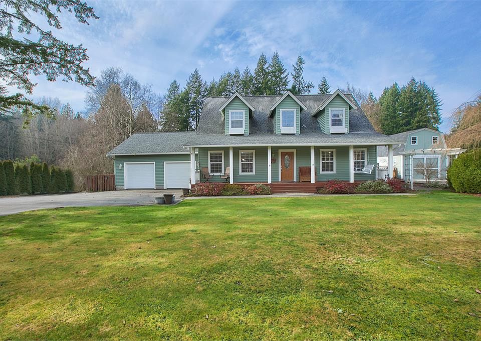 1st image of 110 NW Elk Ln