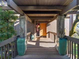 14 Oak Grove Way, Napa, CA 94559