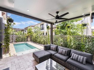 9727 W 34th Ln, Hialeah, FL 33018