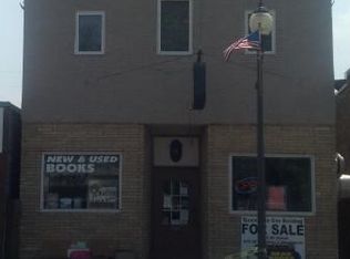 27 Main St W, Isanti, MN 55040