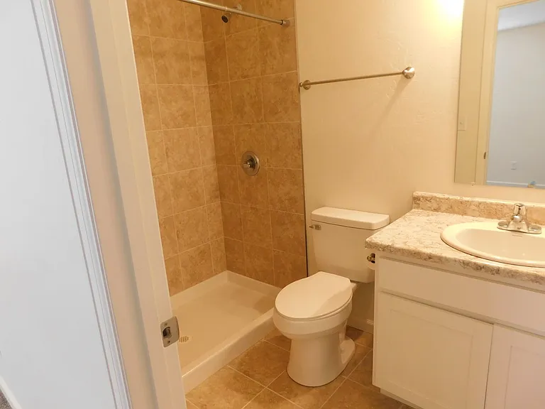 654 Trinity Way #D — Photo 10
