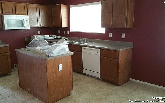 4th image of 5919 Valparaiso Way