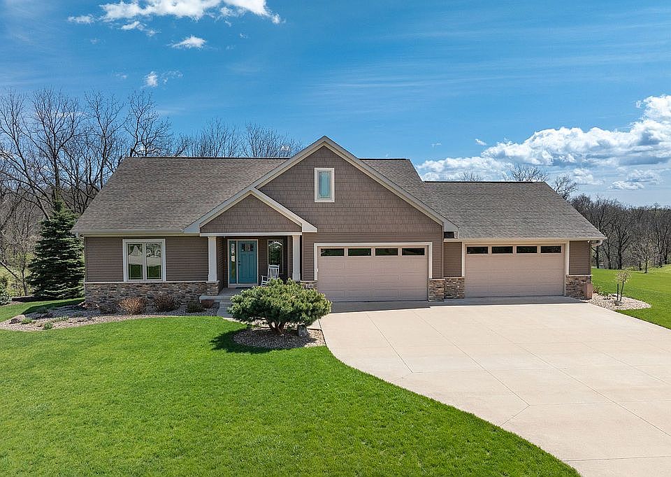 1st image of 1346 Southview Ln NE