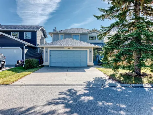 410 W Shawbrooke Cir SW, Calgary, AB T2Y 2Z8