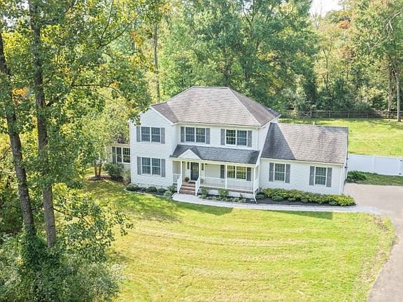 4th image of 75 Byram Kingwood Rd