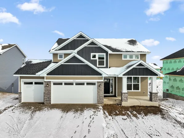 1071 Adamstown Dr, Rosemount, MN 55068