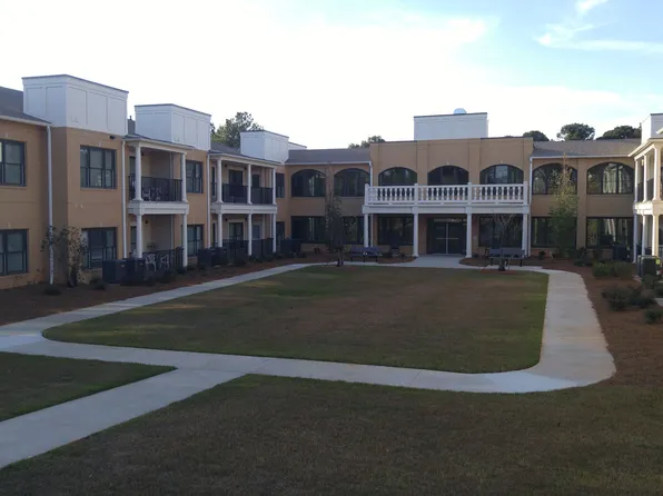 Silver Lakes, 439 W Jefferson St #235, Madison, GA 30650