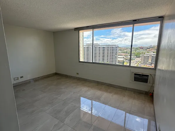 909 Ala Nanala St APT 1101, Honolulu, HI 96818