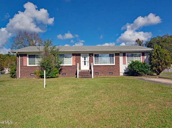 107 Hofmann Drive, Jacksonville, NC 28546