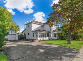 204 Gilmore Rd, Fort Erie, ON L2A2M3