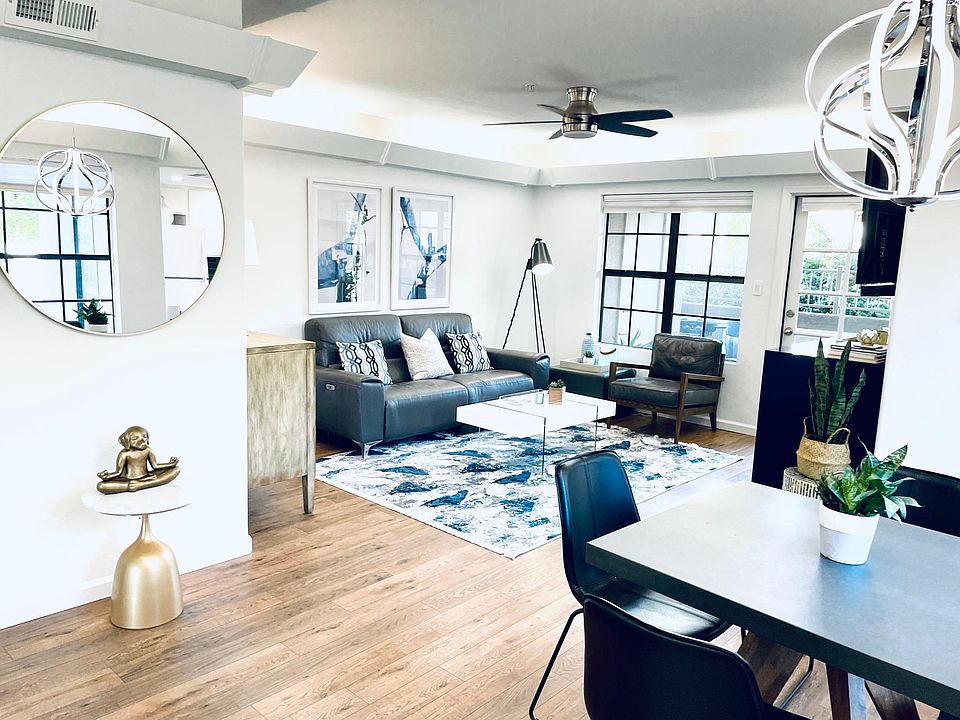 great room with open floor plan _ split bedrooms