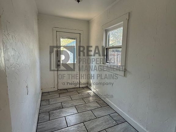 3rd image of 4223 SW 14th Ave