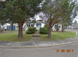 808 Mathias Ct, Molalla, OR 97038