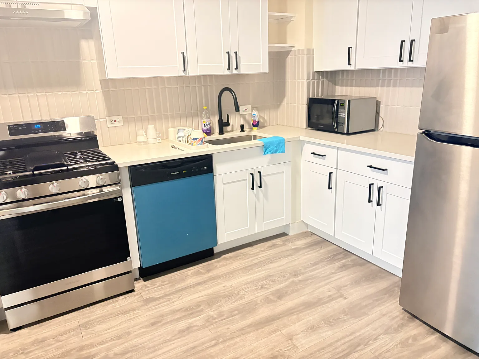 128 Cornelia Street — Photo 1