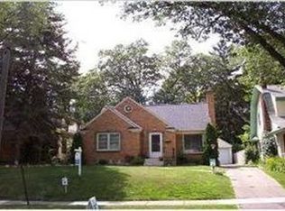 1345 Giddings Ave SE, Grand Rapids, MI 49506