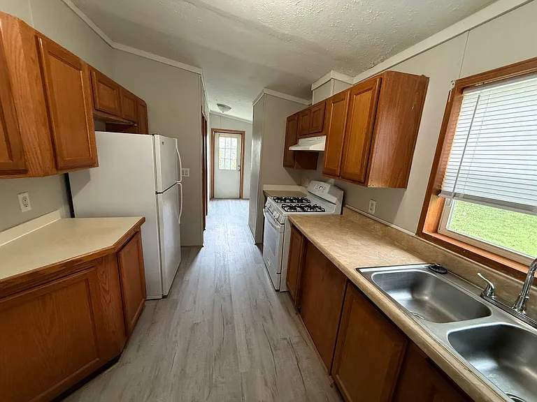 260 Timber Ln — Photo 7