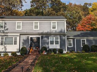 6 Canterbury Dr, North Caldwell, NJ 07006