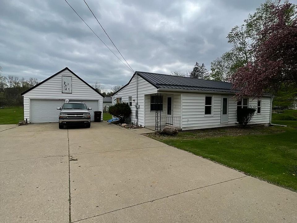 2nd image of 5662 E Clark Rd