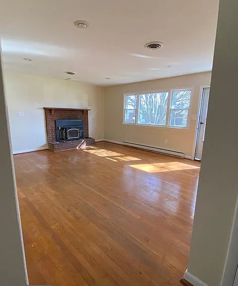 6226 Townsend Dr — Photo 3