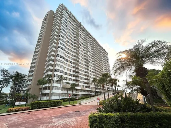 1985 S Ocean Dr APT 15G, Hallandale, FL 33009