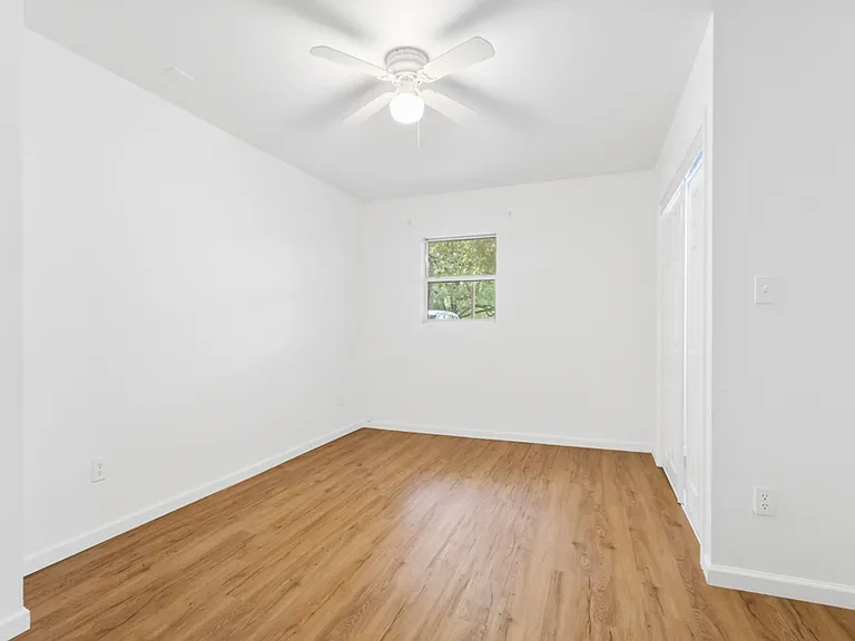 761 Whippoorwill Dr — Photo 9