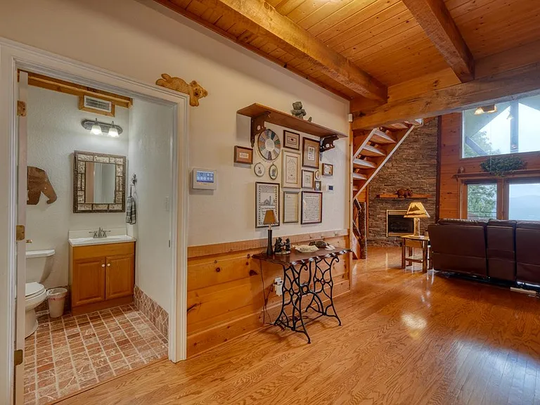 358 Kellie Drive II #II — Photo 13