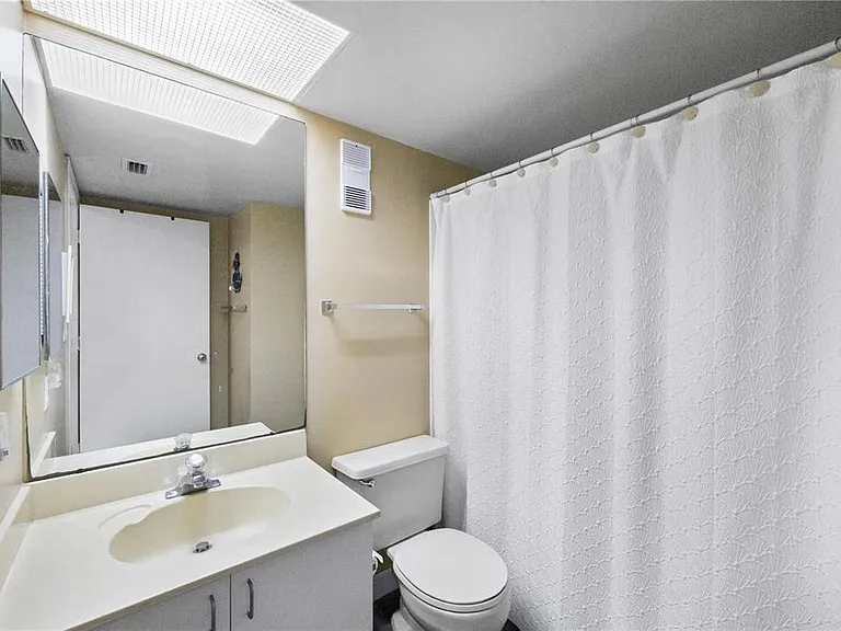 1515 Pinellas Bayway S #7 — Photo 20