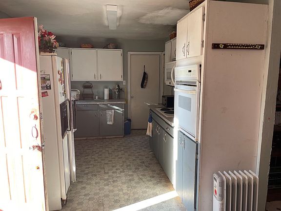 5th image of 8947 Adams Cir