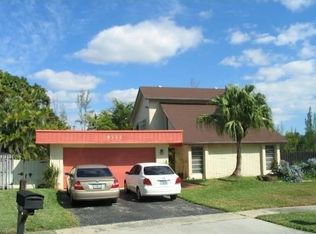 9311 NW 41st Pl, Sunrise, FL 33351