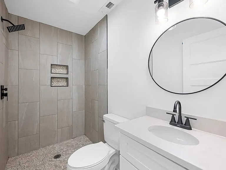 4422 Grand Ave #B — Photo 15