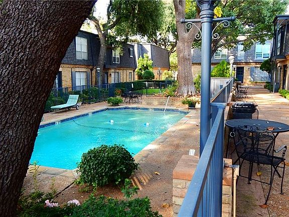 This is the 2nd of the 2 pools.