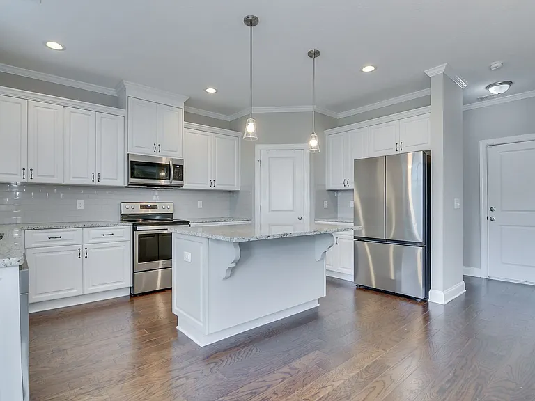 1247 Cobblefield Dr — Photo 16