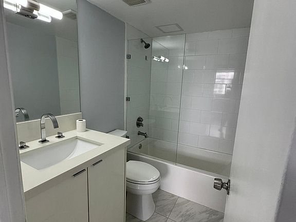 4th image of 8145 NW 7th St APT 318