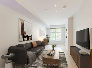 140 Broadview Ave #32, Toronto, ON M4M0A8