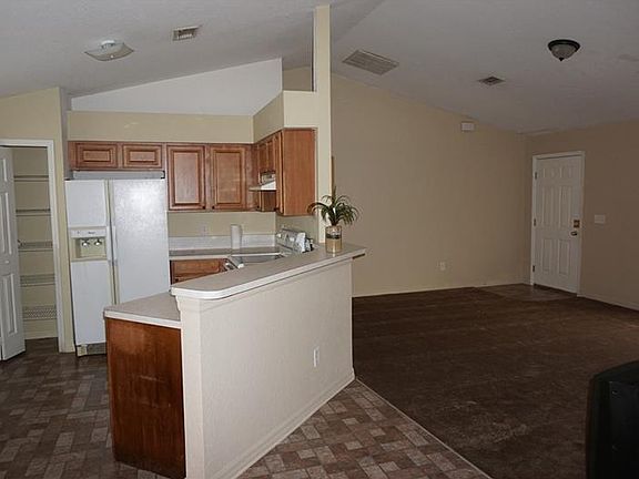 5th image of 13089 SE 101st Ave