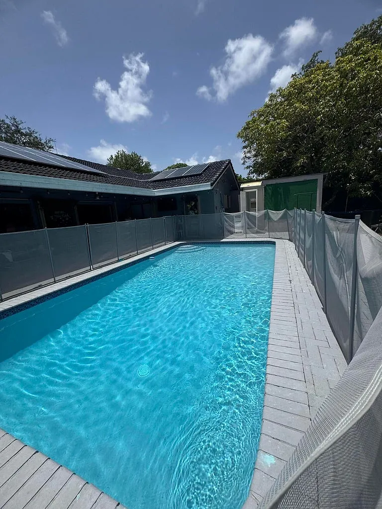 4 bed, 3.0 bath, 1990 sqft, $5,000 — Photo 2