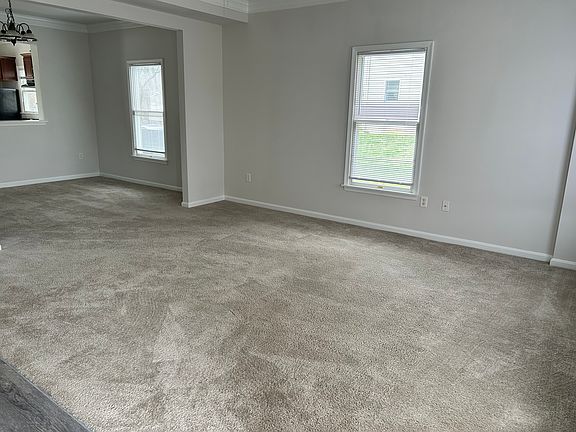 5th image of 11867 White Pine Dr #11867