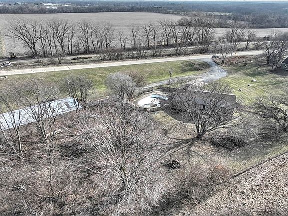 5th image of 3741 N Bearsdale Rd