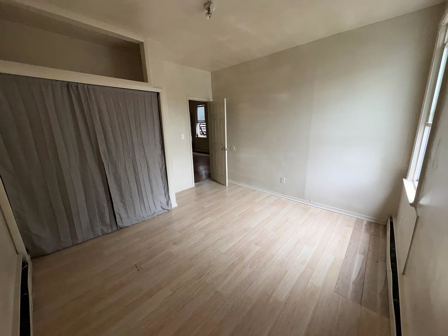 2 bed, $1,600 — Photo 3