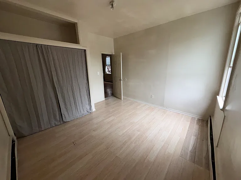 386 Avenue C #4 — Photo 3