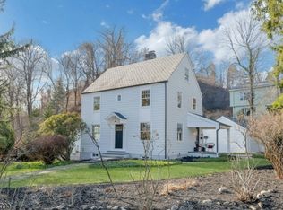 30 Edgecliff Rd, Montclair Twp., NJ 07043